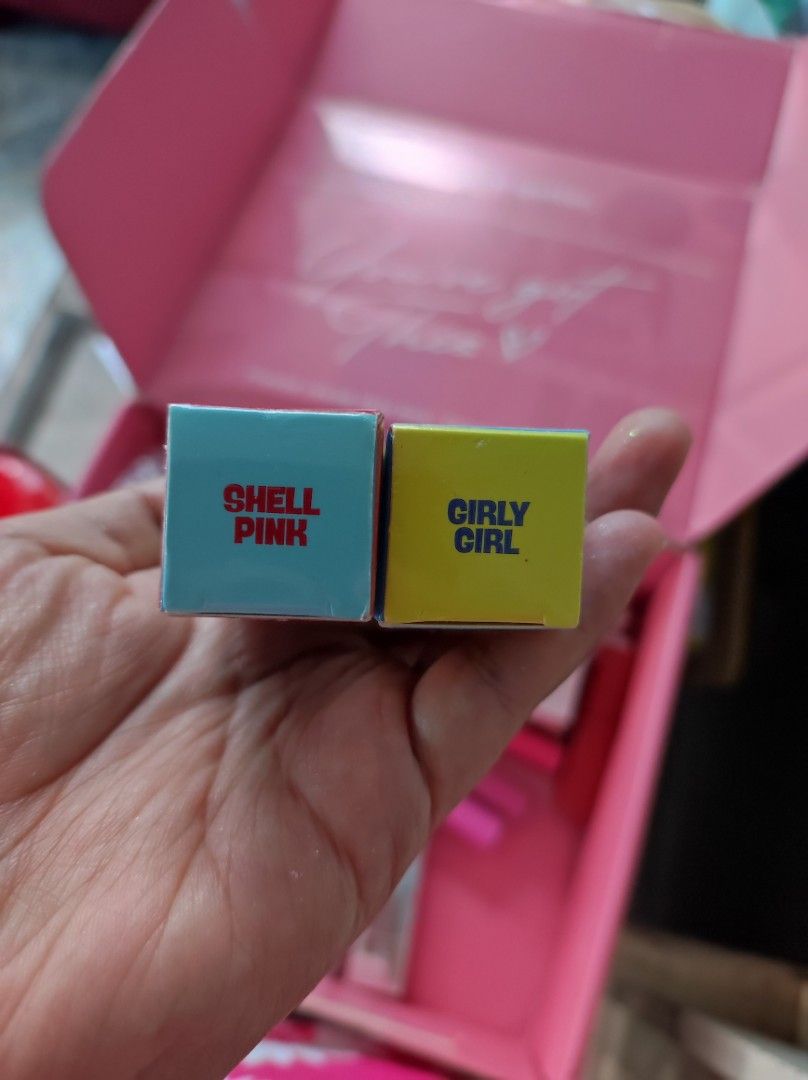 Careline BLUSH GIRLY GIRL (Category: Makeup) located in Calamba. Submitted by louisabella2123 (Listing ID 1255812852, Image 2). Description: used twice only SHELL PINK SOLD 🩷.