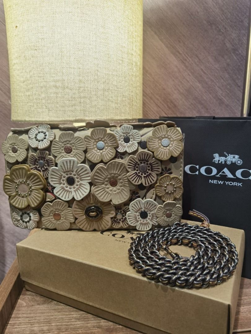 Coach tea cheap rose sale