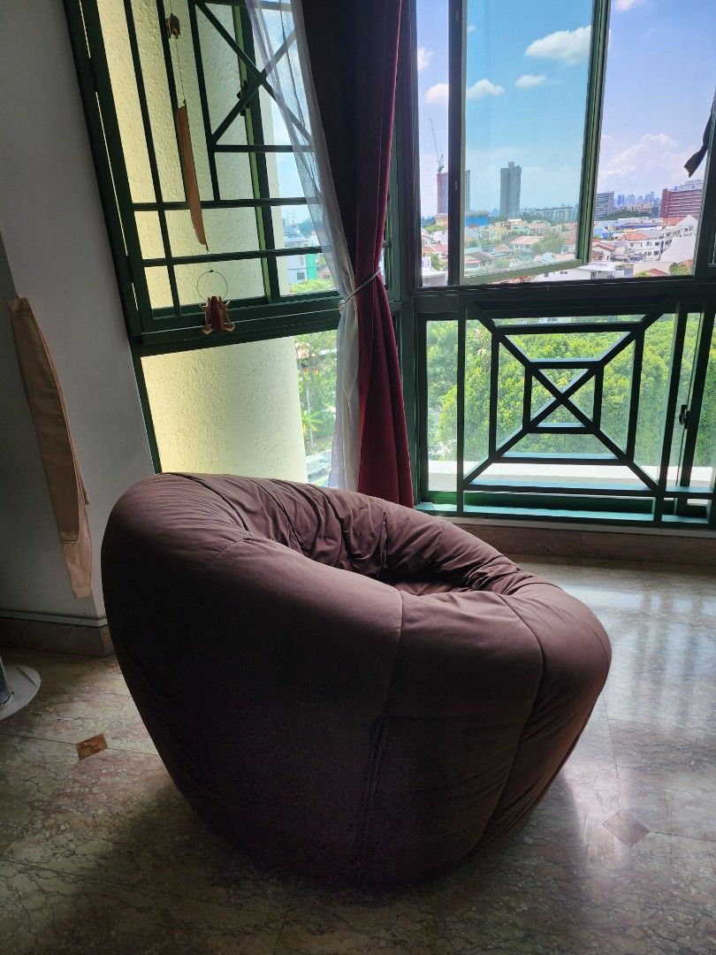 Sofa like top chair