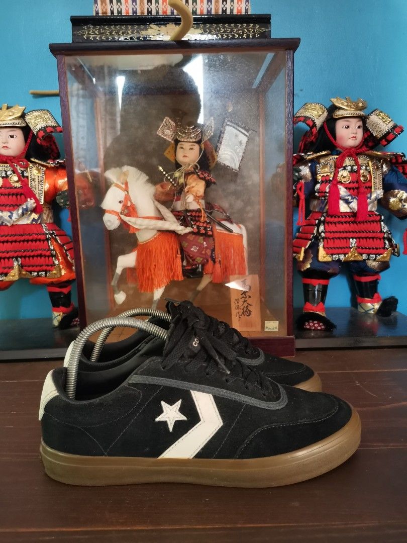 CONVERSE COURTLAND OX Men s Fashion Footwear Sneakers on Carousell