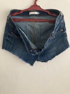 (Category: ) located in . Submitted by trix.trading (Listing ID 1255852552, Image 1). Description: .