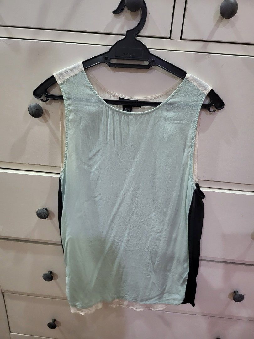 Dkny store sleeveless top