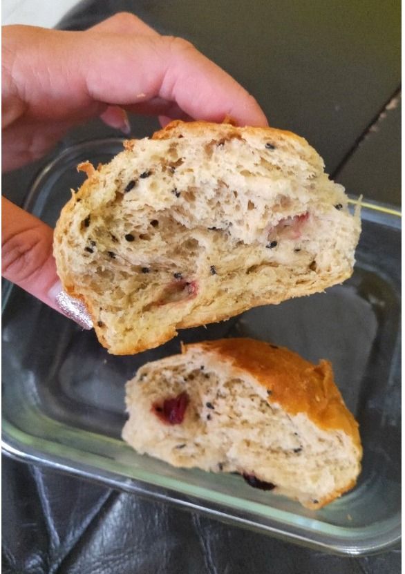 Doez Wholesome Bread (Multigrain Whole Wheat, Cashew Nuts, Cranberries), Food & Drinks, Homemade