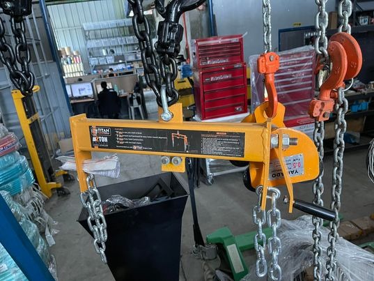 Engine Load Leveler, Commercial & Industrial, Construction Tools ...