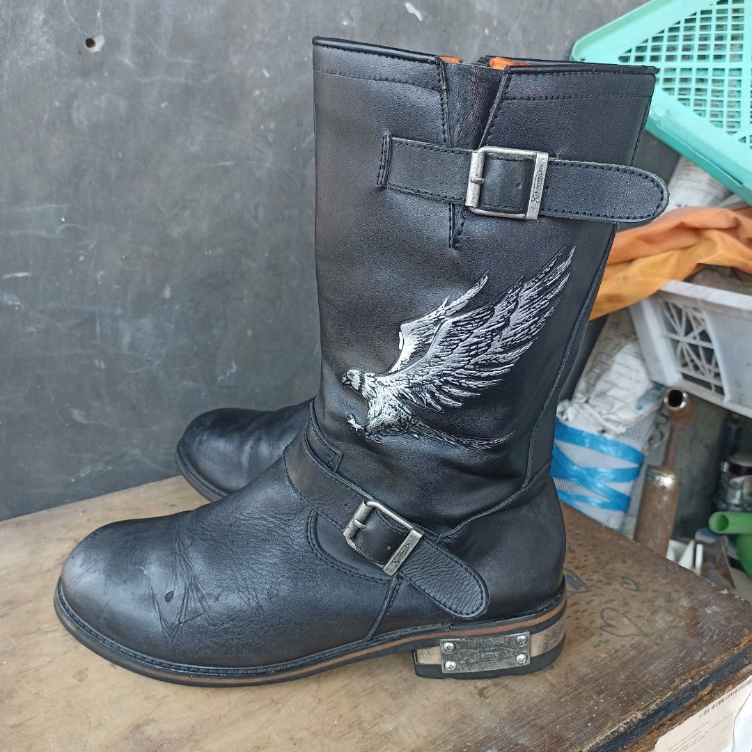 Crust punk deals boots
