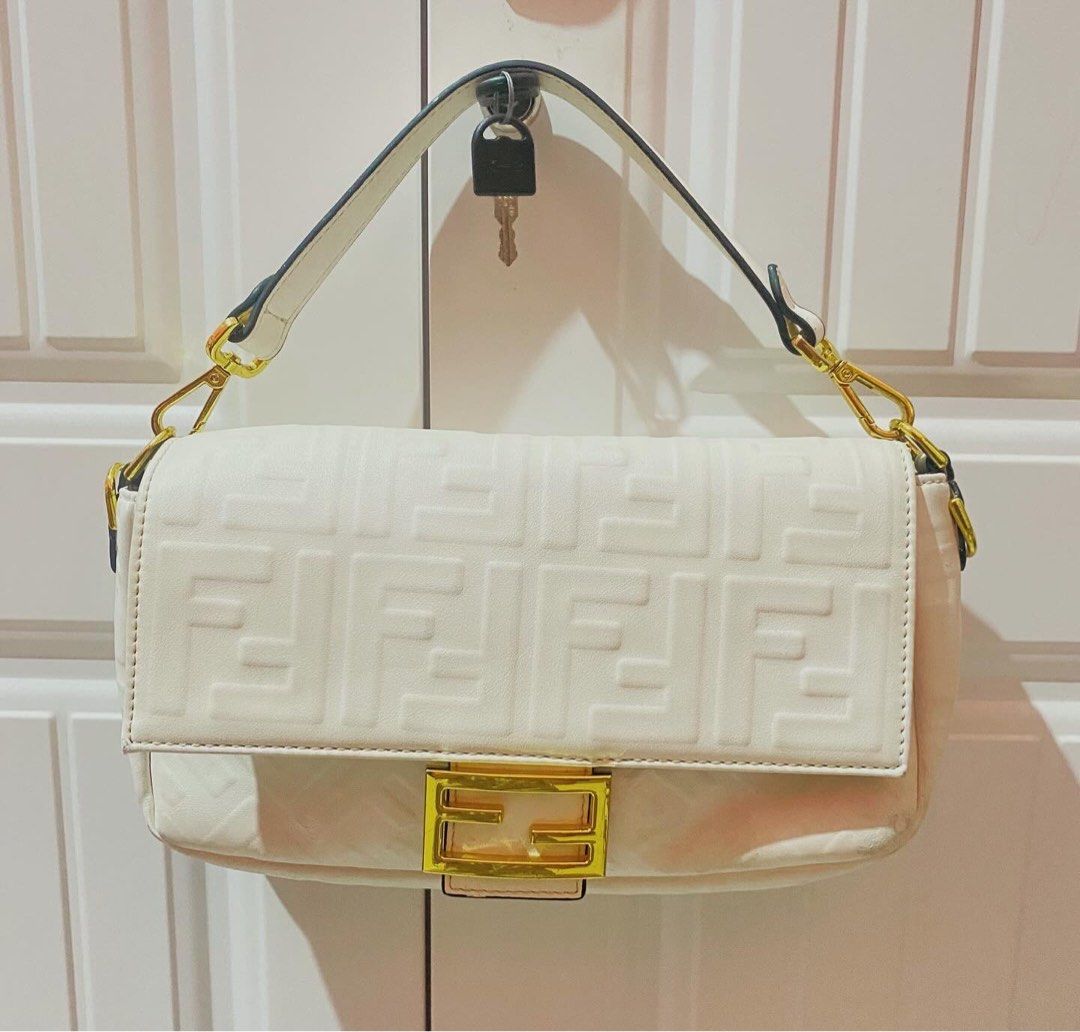 Fendi preloved