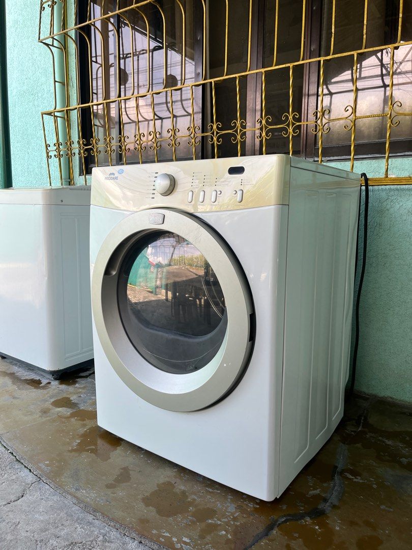 Used frigidaire shop washer and dryer