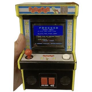 Frogger Vintage Mini Arcade Game
