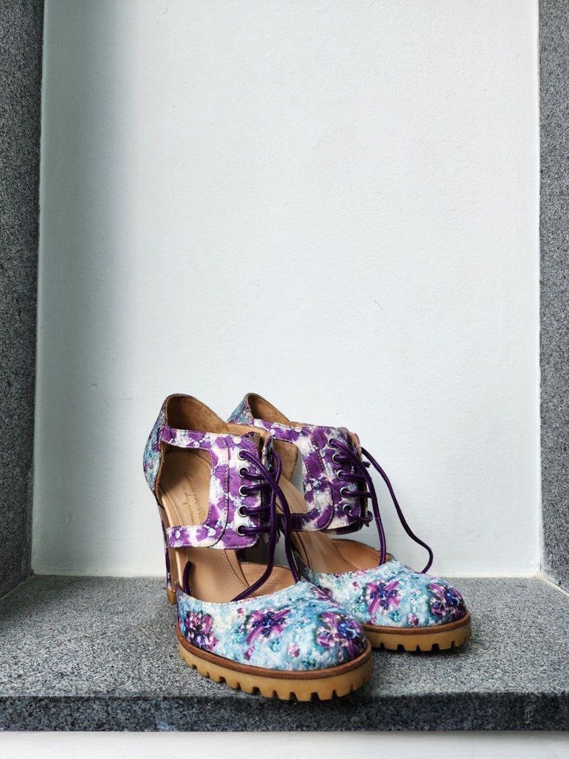 Gianvito rossi lace pumps sales
