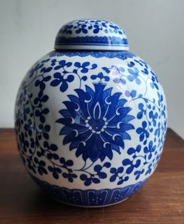 Lovely items for home decorations from around the world! Collection item 1