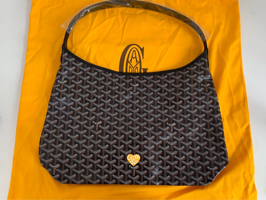 Goyard Boheme Hobo in Navy, Women's Fashion, Bags & Wallets, Shoulder Bags  on Carousell