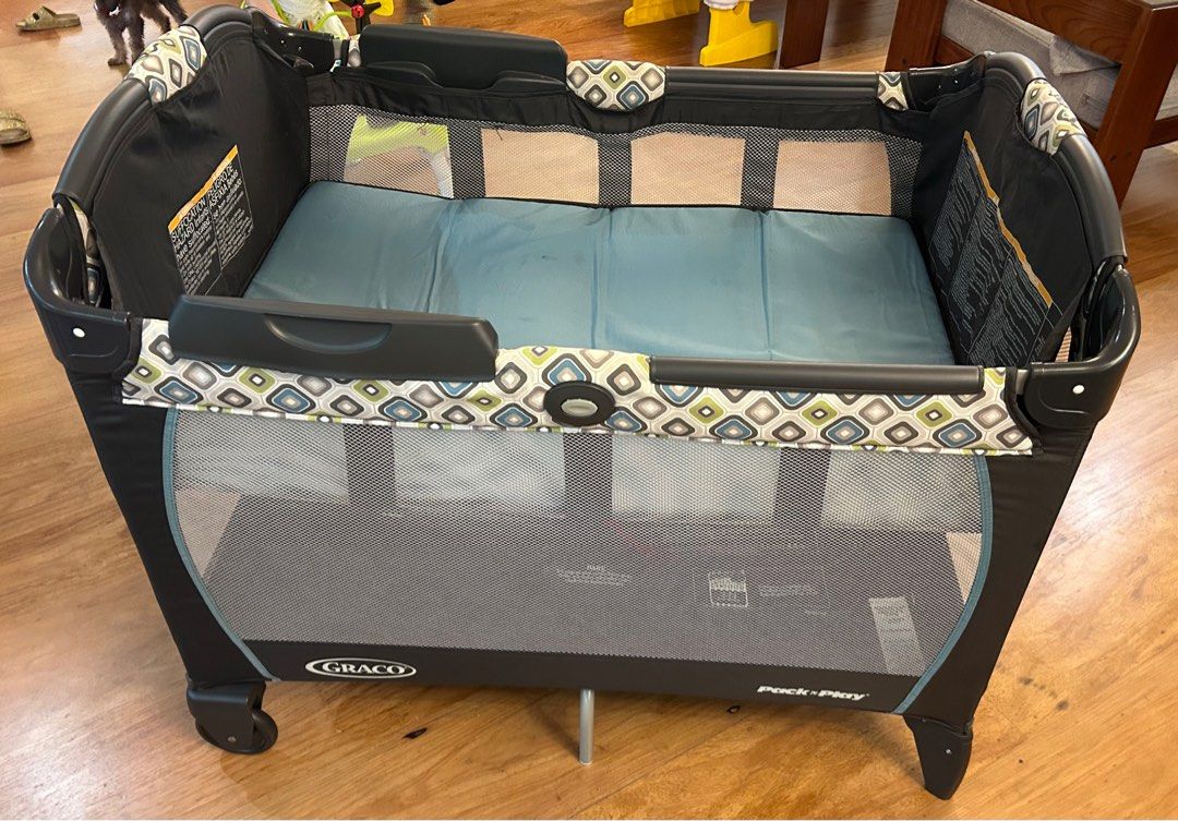 Graco play sale crib
