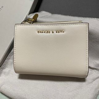 Charles & Keith Harmonee Zippered Short Wallet - Ivory White64223199065730110