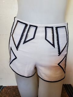 (Category: ) located in . Submitted by radthrift (Listing ID 1255812202, Image 1). Description: .