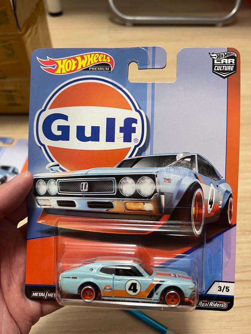 Hot wheels gulf nissan top laurel
