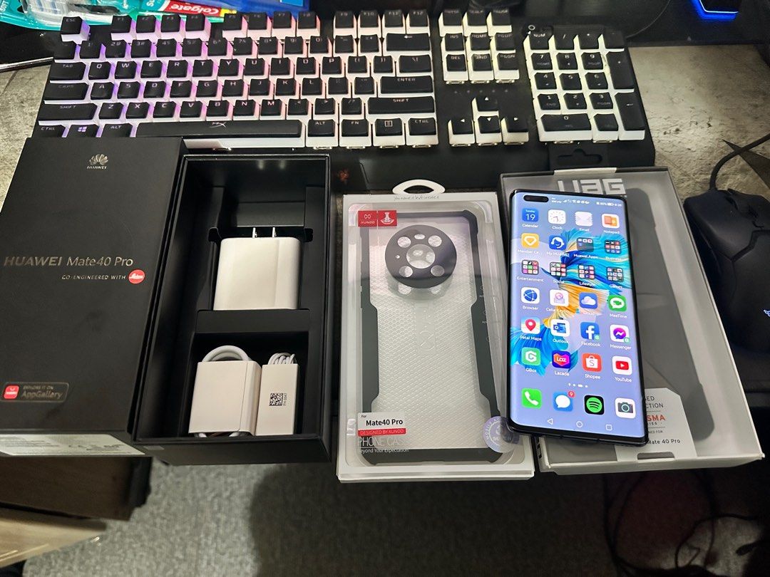 Huawei mate 40 pro (Category: Huawei) located in Caloocan City. Submitted by blackfire_07 (Listing ID 1255873025, Image 1). Description: Selling huawei mate 40 pro Used like new walang dents or scratches check nyo nalang upon meetup Complete with charger and accesories (not used) Negotiable Pwede din swap sa samsung note 20 ultra, samsung s21 ultra or s22 ultra add cash ako Rfs di masyadong gamay ang huawei.