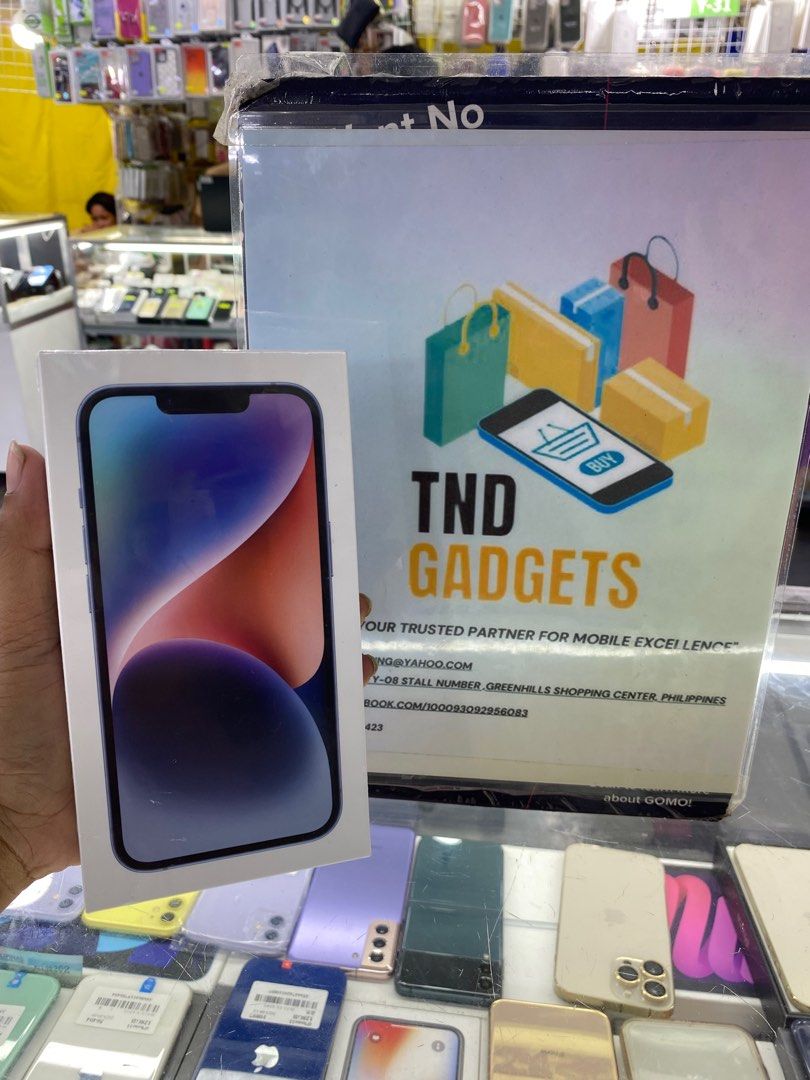 Iphone 14 128gb (Category: iPhone 14 Series) located in Pasig City. Submitted by melissaomb01623 (Listing ID 1255912306, Image 1). Description: Iphone 14 128gb Brand new sealed ntc variant 1 year warranty in apple pick up store in greenhills shopping center we do cod in metro manila and near provinces just add sf only we ship nationwide via LBC For inquiry pm/call 09102326423.