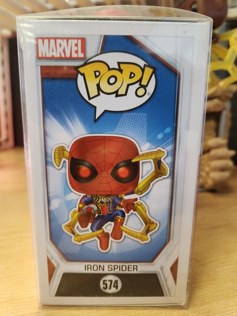 Iron spiderman online funko pop