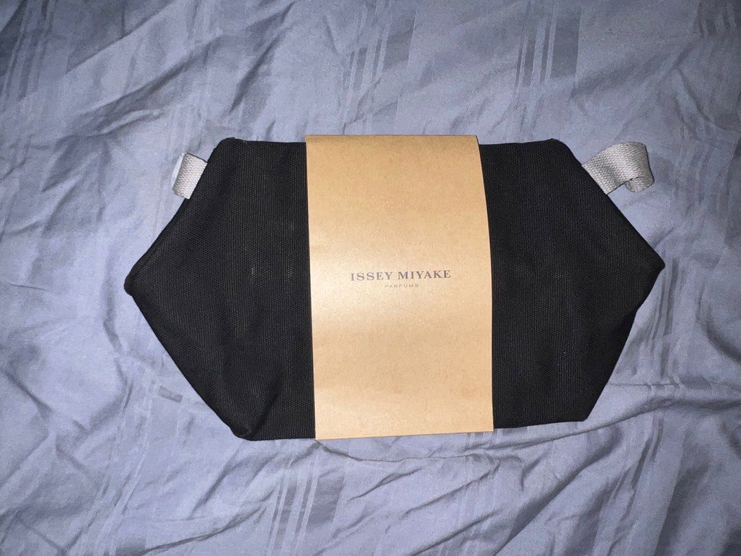 Issey miyake makeup hotsell bag