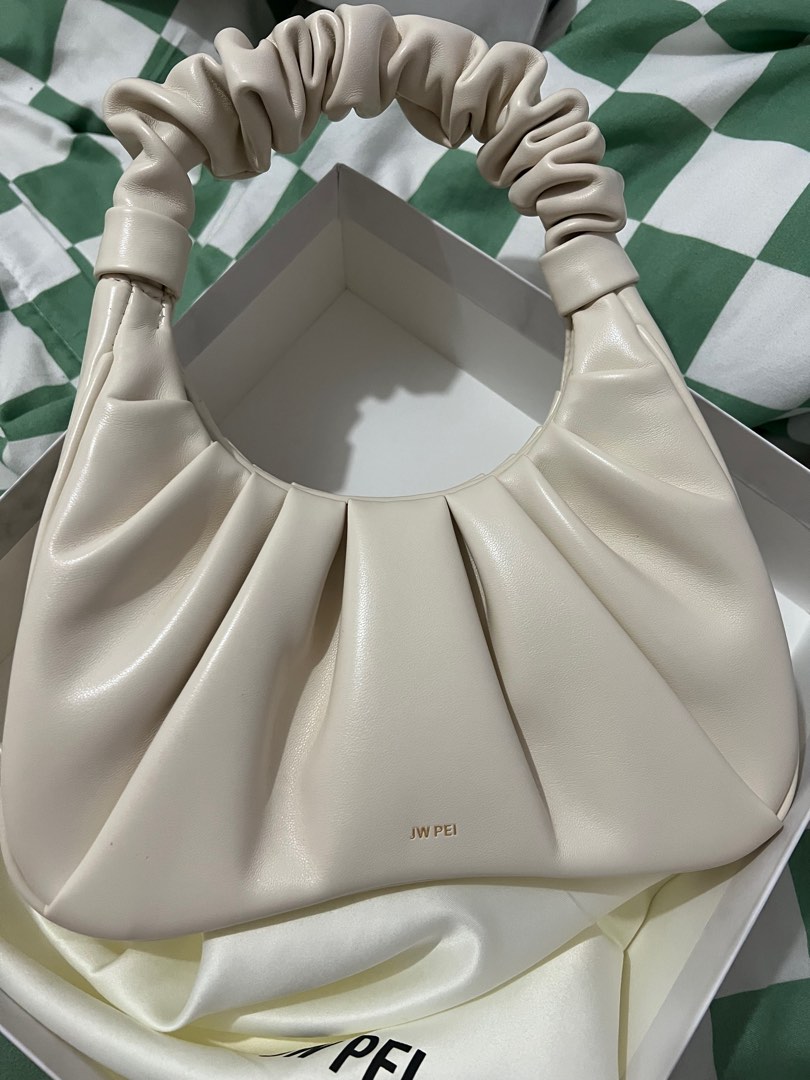 Authentic JW Pei Joy white bag, Women's Fashion, Bags & Wallets, Shoulder  Bags on Carousell