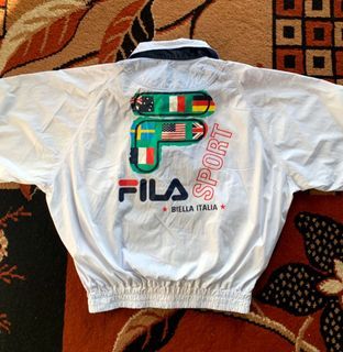 Jaket windbreaker fila big logo vintage second