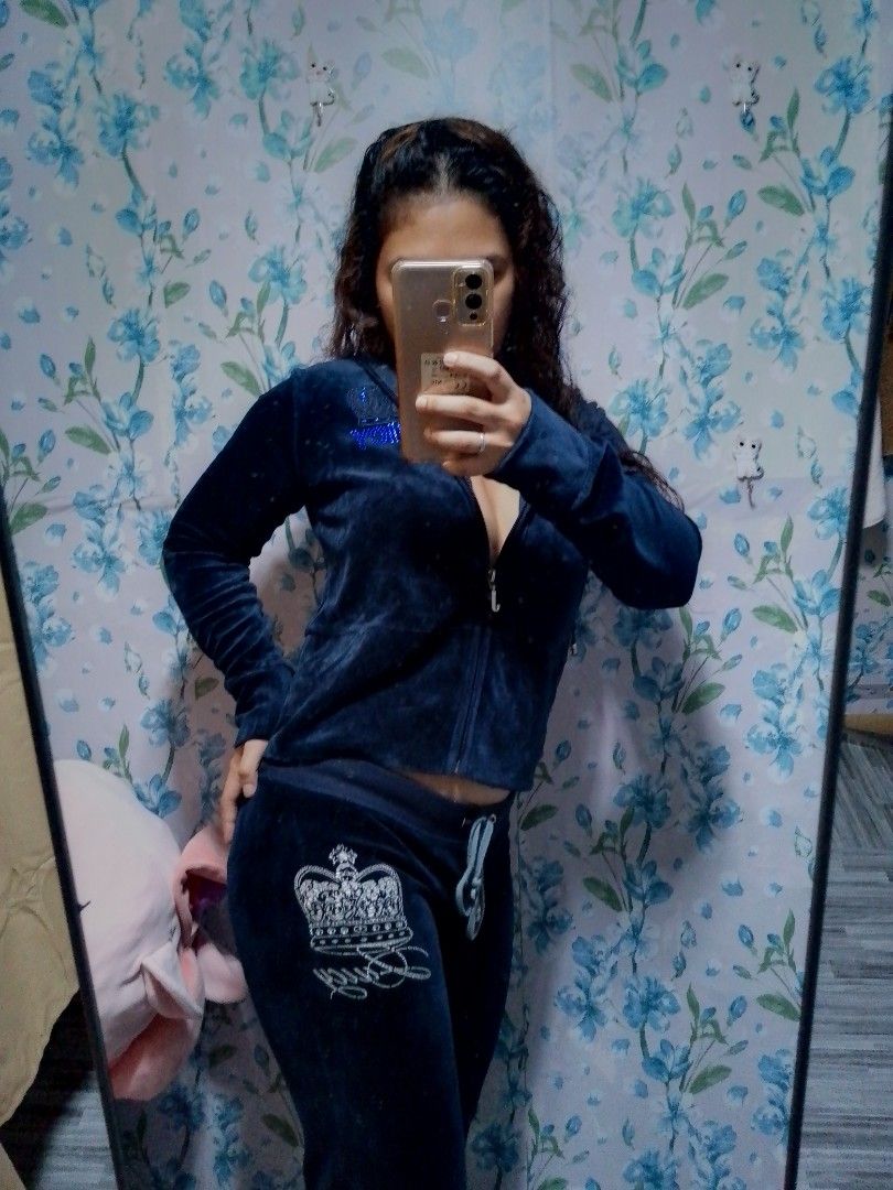 JUICY COUTURE TRACKSUIT SET, Women's Fashion, Coats, Jackets and Outerwear  on Carousell