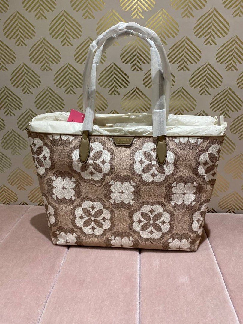 Market tote in hotsell signature rose print