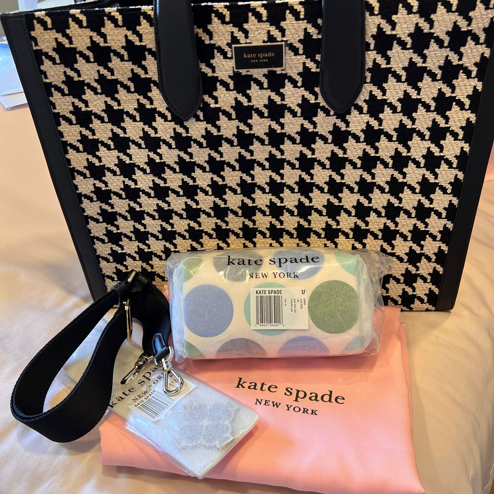 kate spade new york Manhattan Houndstooth Chenille Small Tote