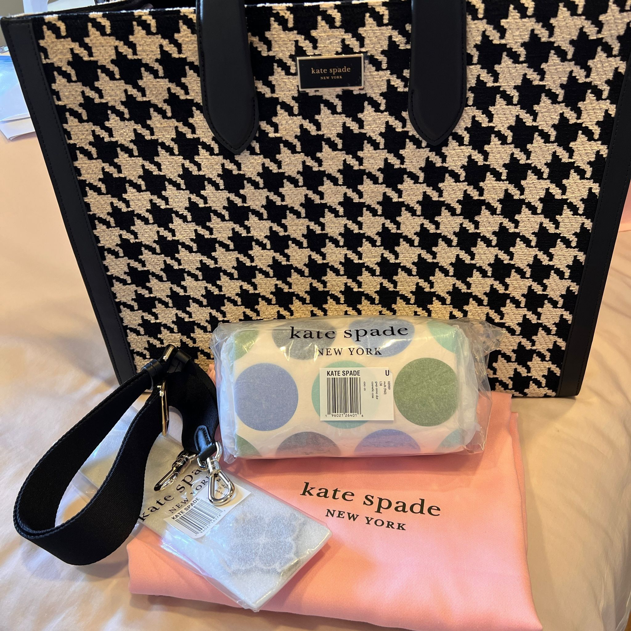 New! Kate Spade bag Manhattan Tote. Jacquard, houndstooth large