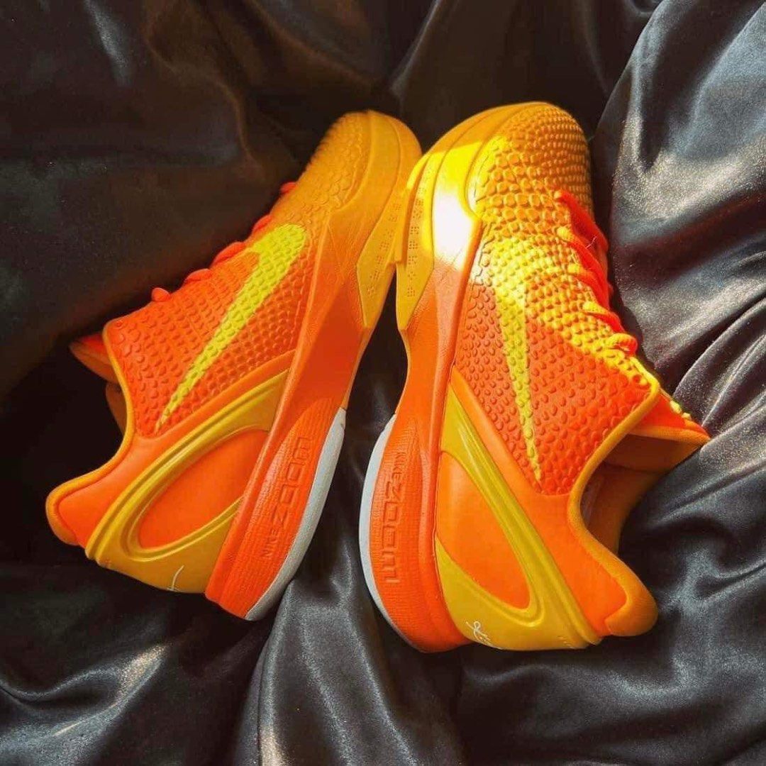 Kobe “sunset 🔥, 他的時尚, 鞋類, 運動鞋、球鞋在旋轉拍賣
