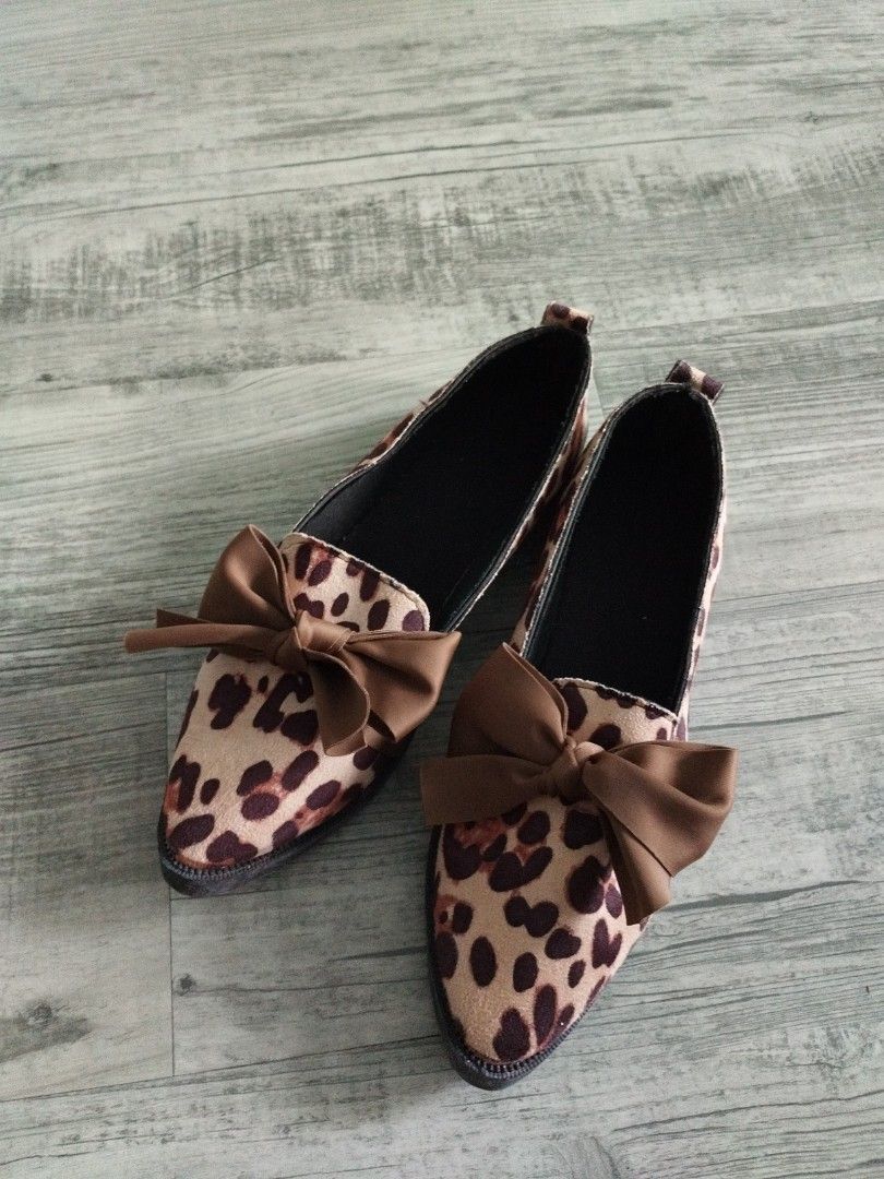 Leopard Print Flats