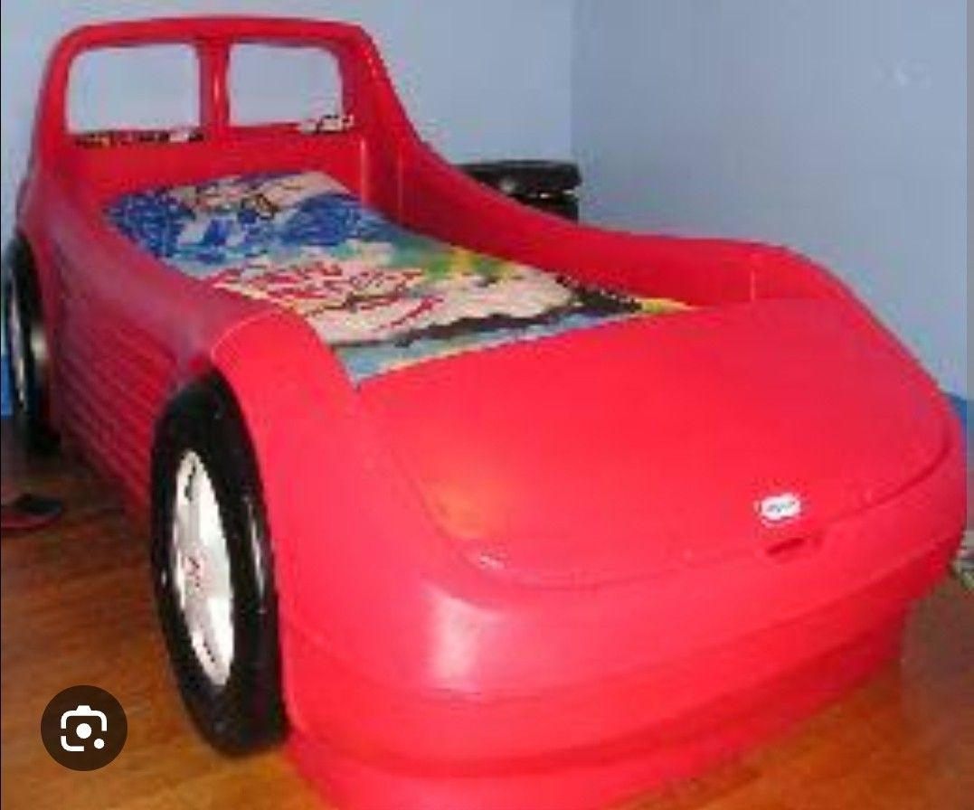 Little tikes race car bed red color not used, Babies & Kids, Baby Nursery & Kids Furniture
