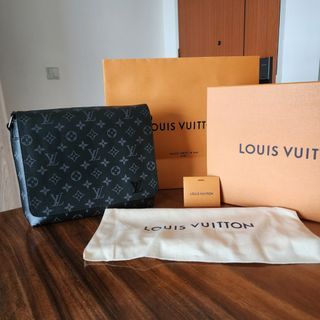 UNBOXING Louis Vuitton Mens 2018 Eclipse Clutch Box Trunks RARE item 