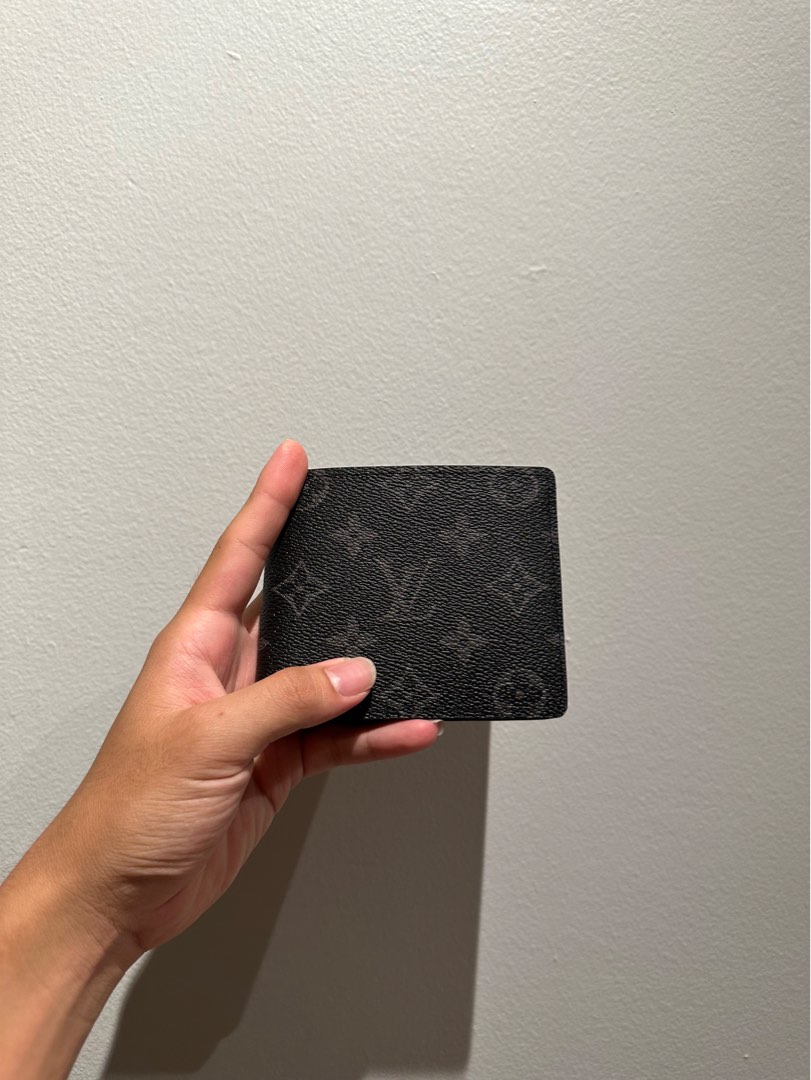 LV Slender ID Wallet, Men's Fashion, Watches & Accessories, Wallets & Card  Holders on Carousell