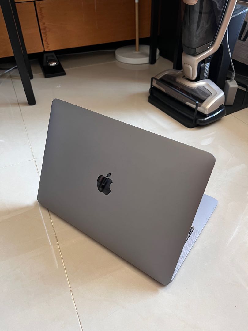 MacBook Air 2020 太空灰13.3吋/i3/8G/256G, 電腦及科技產品