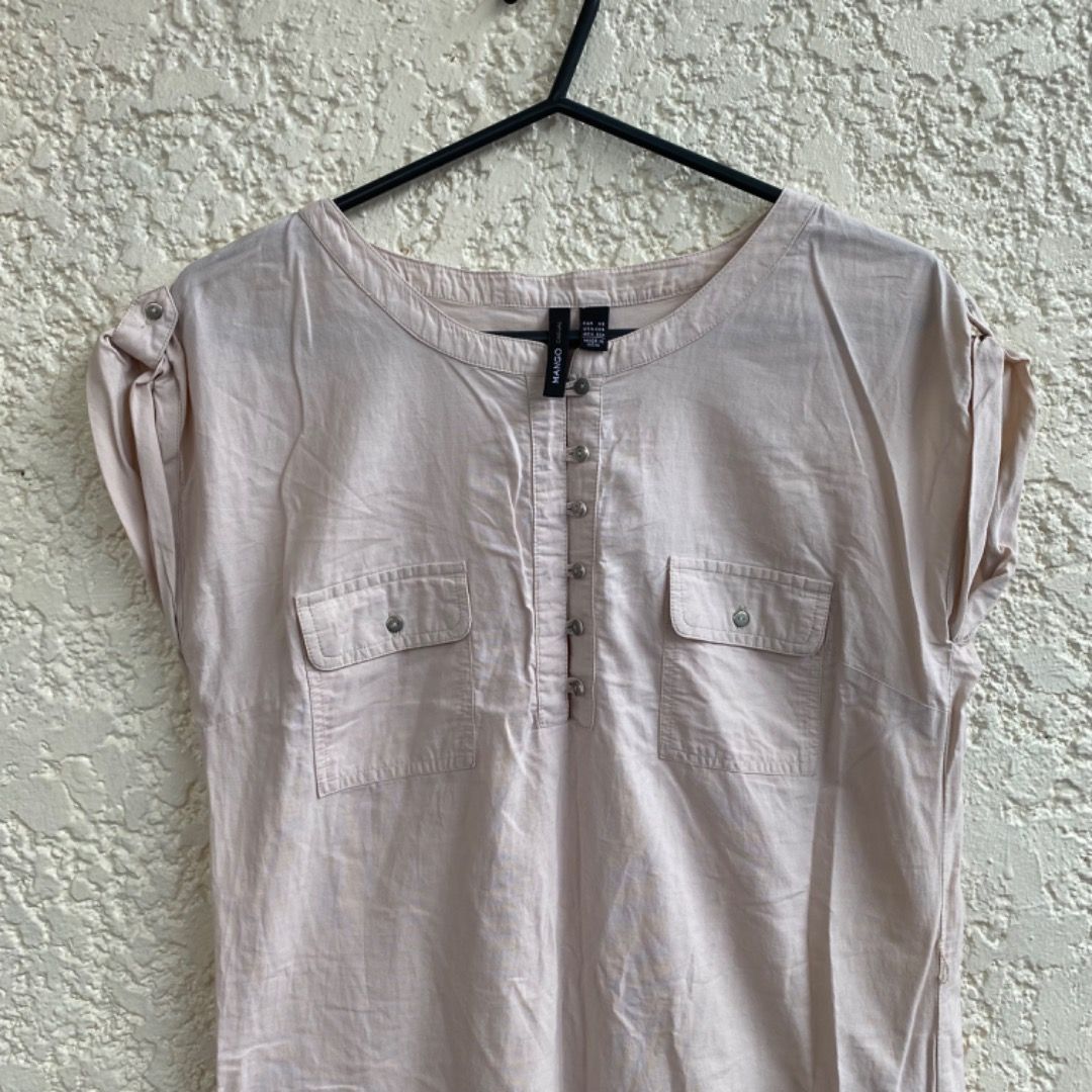Mango Light Purple Casual Dress (Category: Dresses) located in Cainta. Submitted by paintsoil (Listing ID 1255884350, Image 2). Description: Mango Light Purple Casual Dress - Used but still in a great condition - Size: Small on tag - Price: ₱400.