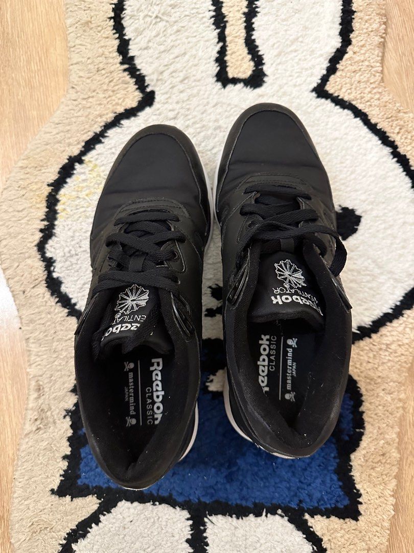 MASTERMIND （分類：波鞋）位於 Hong Kong。 由 yellowpak 提交（商品編號 1255932828，圖片 6）。簡介： MASTERMIND VENTILATOR US9 95% 新 買返嚟size唔啱着過一兩次，所以好新淨 ￼ 淨鞋￼。