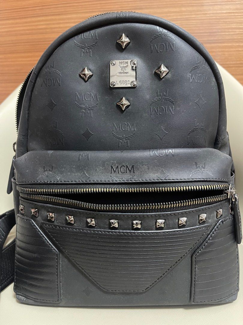 Mcm backpack black medium outlet