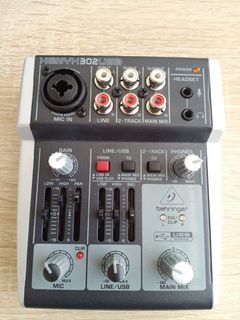 Mixer Audio Interface + Behringer XENYX 302 USB