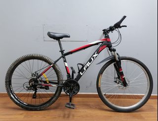 (Category: ) located in . Submitted by simplebicycles2019 (Listing ID 1255858484, Image 1). Description: .