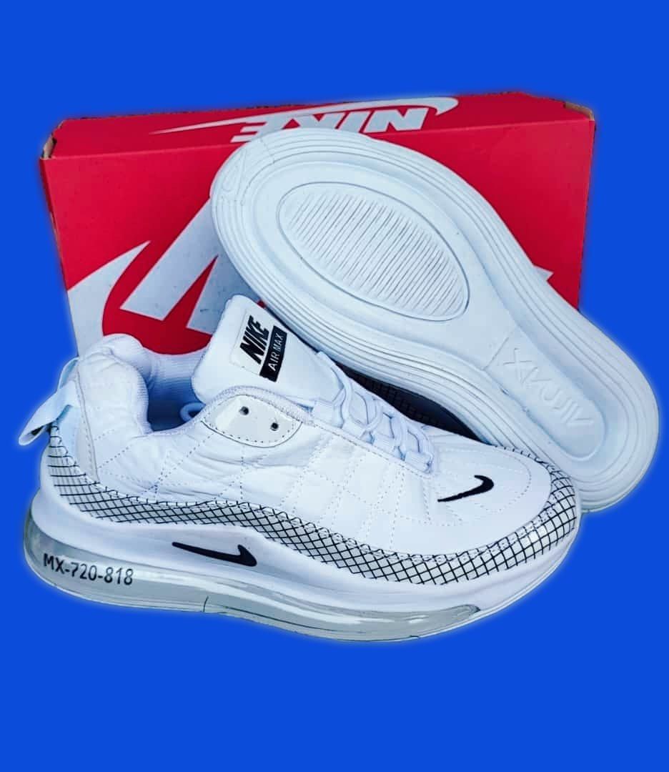 Nike Air Max 720