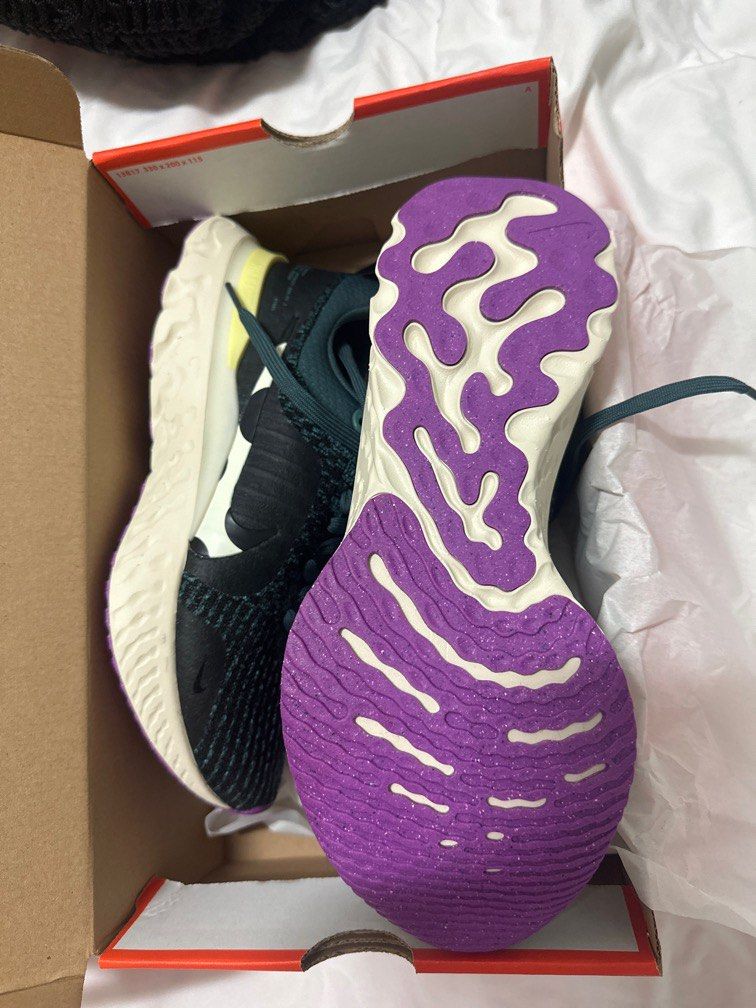 Purple nike running shoes mens hotsell