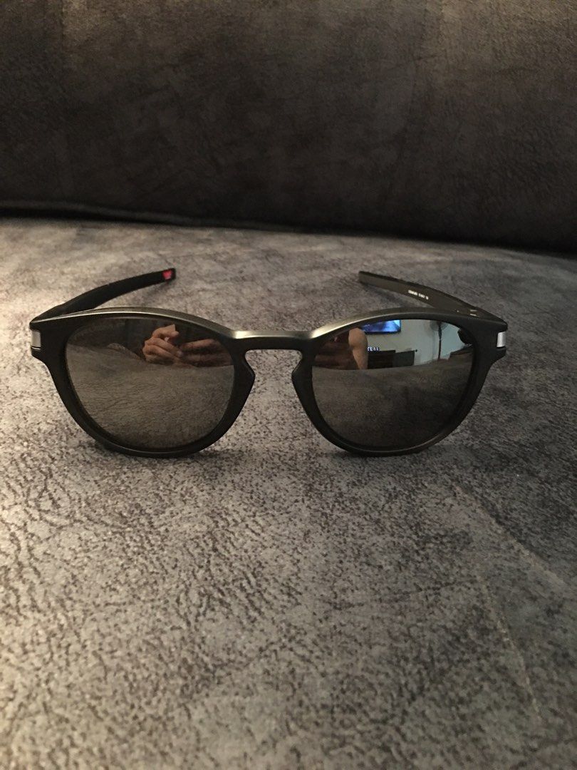 oakley latch round Men s Fashion Watches Accessories
