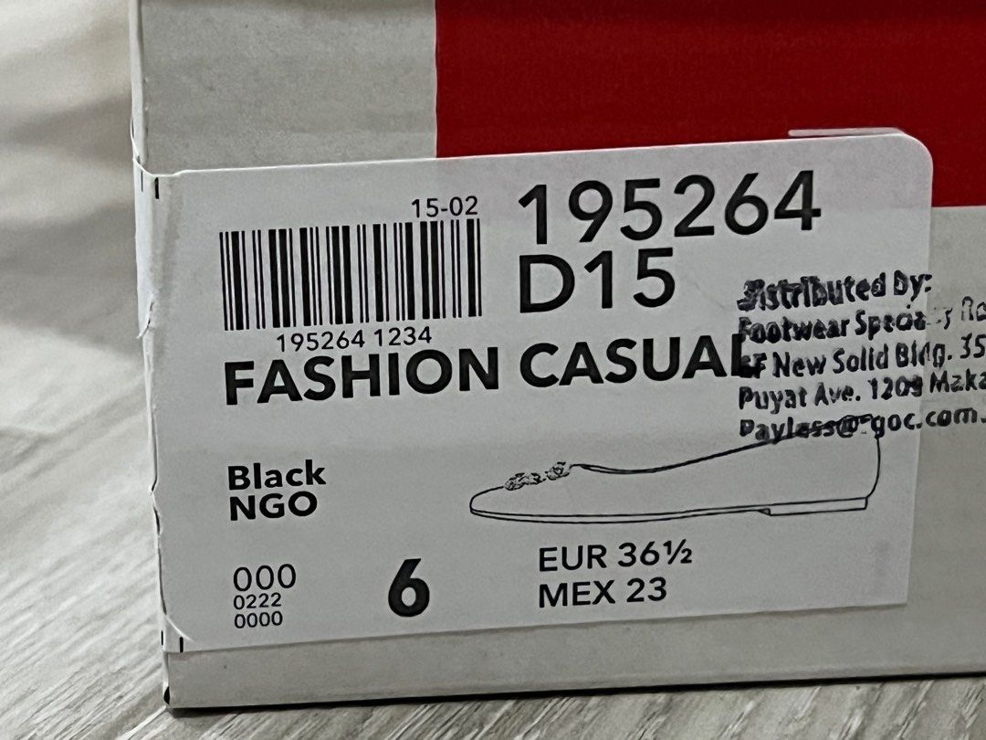Payless Fioni Black Pointed Diamond Flats (Category: Flats & Sandals) located in Mandaluyong City. Submitted by jde.peg (Listing ID 1255933836, Image 2). Description: - used once - rfs: decluttering - size: EU 36.5 | US 6.