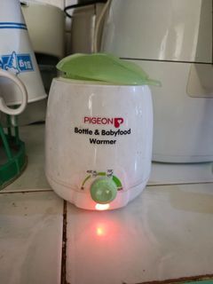 Pigeon Bottle and Baby food warmer