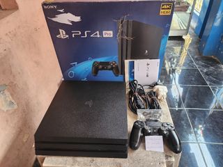 PlayStation PS 4 PS4 Pro Black 1TB CUH 71xx Fullset 00