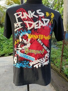 PUNKS NOT DEAD