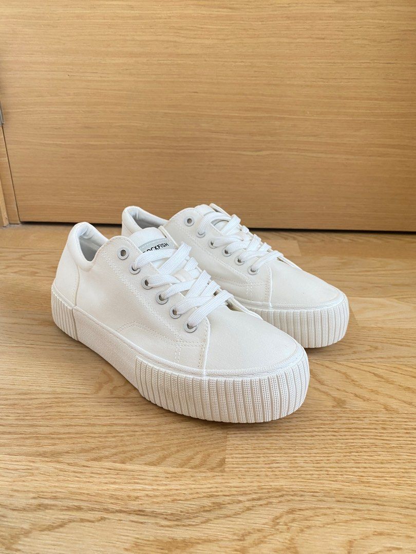 Rockfish online white shoes