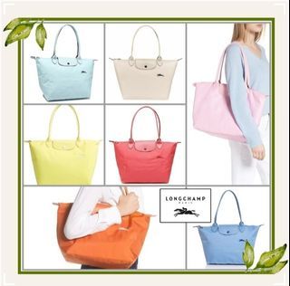 💯Longchamp LE PLIAGE LGP Clutch - Multicolor, Women's Fashion, Bags &  Wallets, Clutches on Carousell