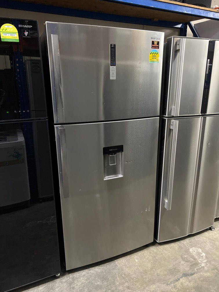 Samsung refrigerator fridge 2doors 560L, TV & Home Appliances, Kitchen